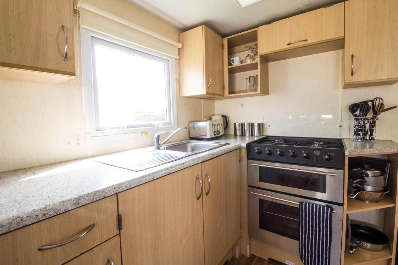 Lovely 3 Bed, 8 Berth Caravan For Hire In Skegness, Lincolnshire Ref 35120Sd Louth  Exterior foto